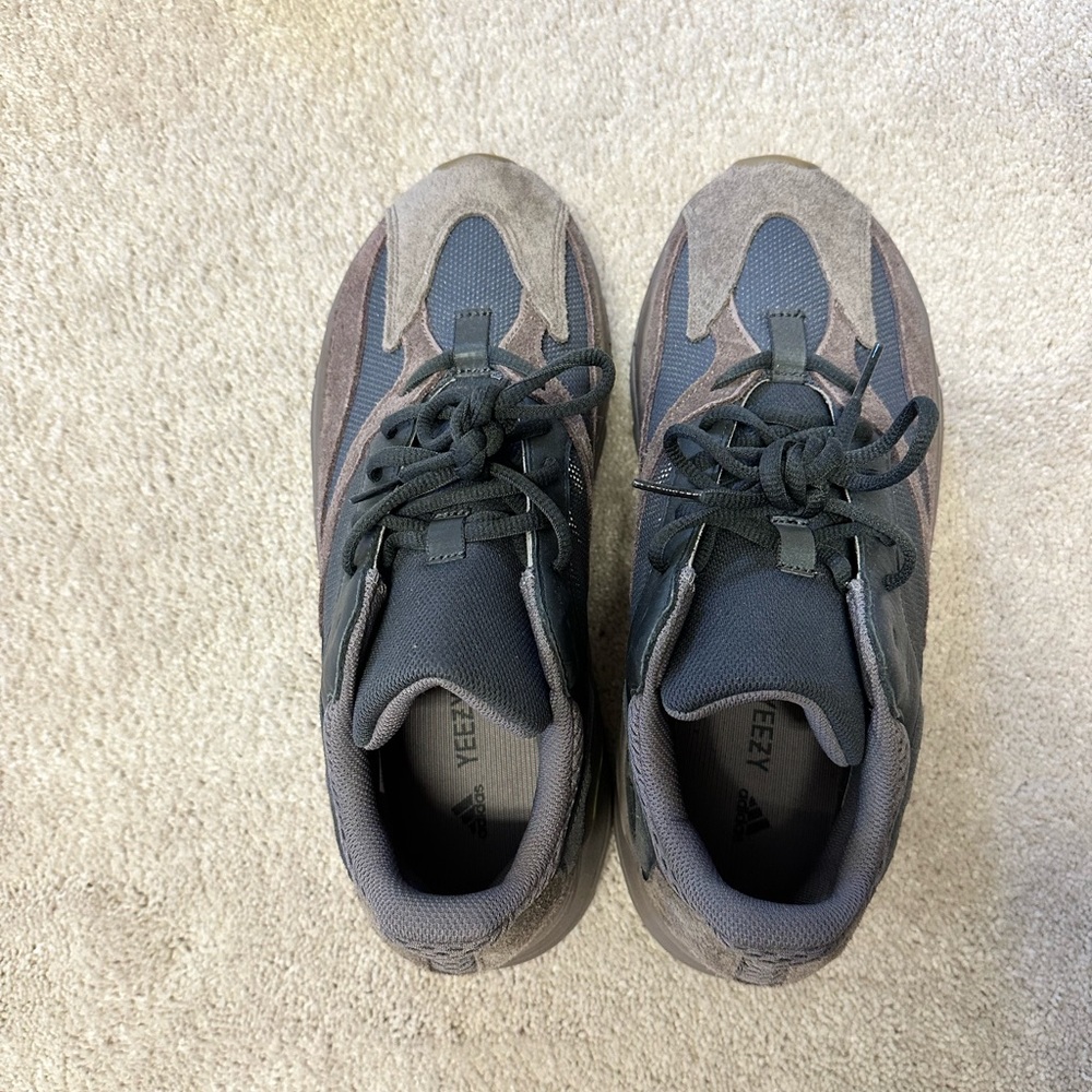 Yeezys 750